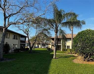 4638 Longwater Chase - Photo Thumbnail 34