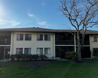 4638 Longwater Chase - Photo Thumbnail 33
