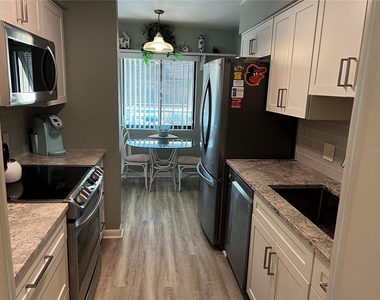 4638 Longwater Chase - Photo Thumbnail 10