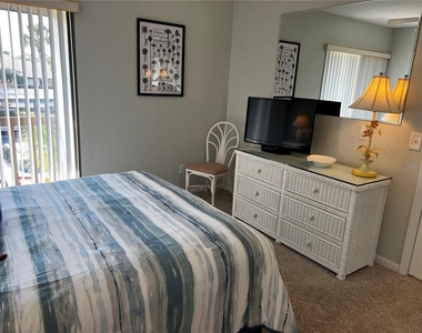 4638 Longwater Chase - Photo Thumbnail 29