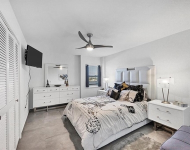 20 Whispering Sands Drive - Photo Thumbnail 24