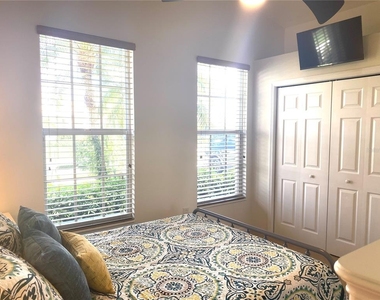 6372 Rookery Circle - Photo Thumbnail 26
