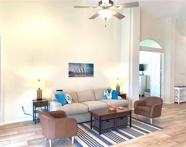6372 Rookery Circle - Photo Thumbnail 23