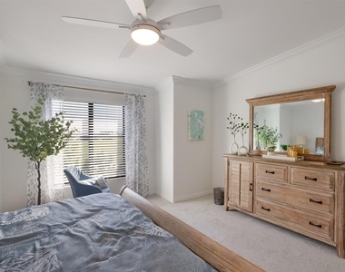 5721 Palmer Circle - Photo Thumbnail 17