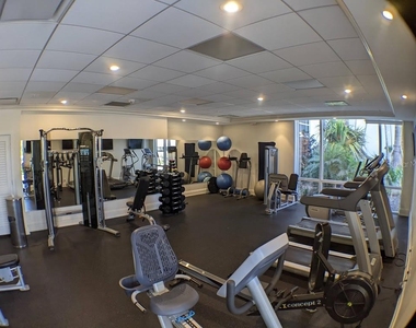 2425 Gulf Of Mexico Drive - Photo Thumbnail 49