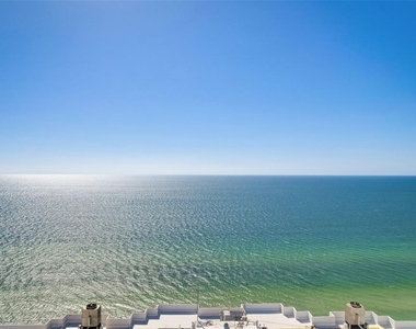 2425 Gulf Of Mexico Drive - Photo Thumbnail 39