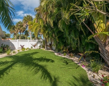 500 Schooner Lane - Photo Thumbnail 71