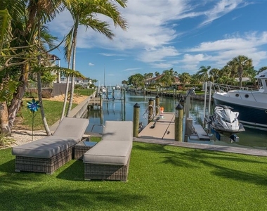 500 Schooner Lane - Photo Thumbnail 65