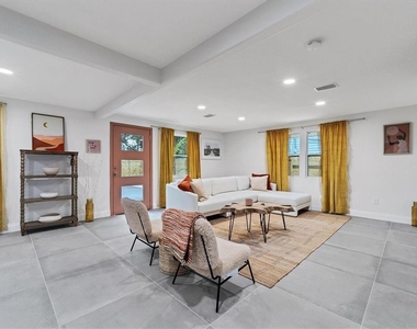 2441 Novus Street - Photo Thumbnail 7