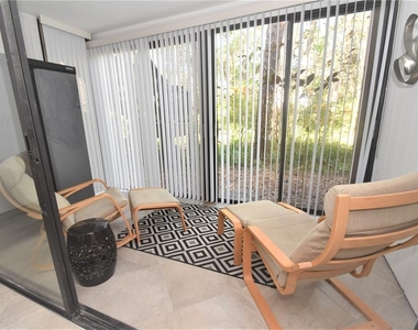 1716 Glenhouse Drive - Photo Thumbnail 9