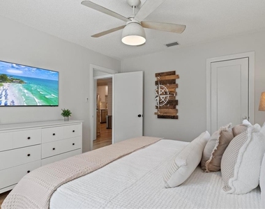 326 S Lime Avenue - Photo Thumbnail 26