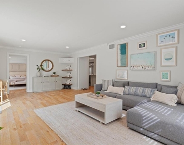 326 S Lime Avenue - Photo Thumbnail 9