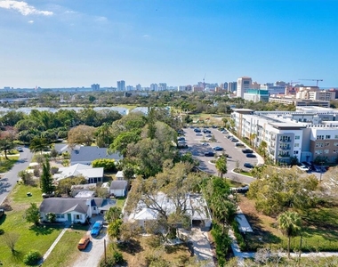 326 S Lime Avenue - Photo Thumbnail 41