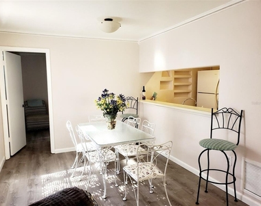 3773 59th Avenue W - Photo Thumbnail 5