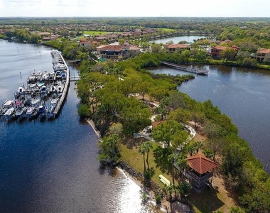 9454 Discovery Terrace - Photo Thumbnail 45