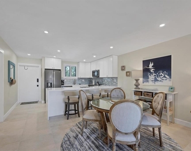 500 S Washington Drive - Photo Thumbnail 12