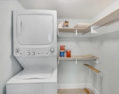 500 S Washington Drive - Photo Thumbnail 22