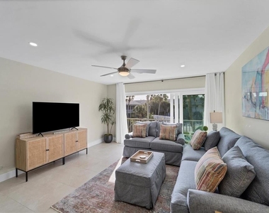 500 S Washington Drive - Photo Thumbnail 15