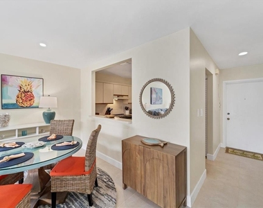 500 S Washington Drive - Photo Thumbnail 6