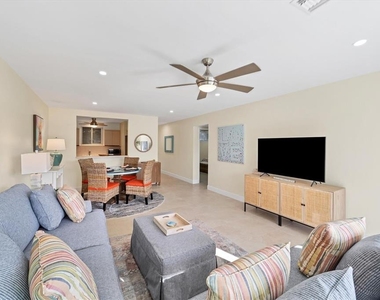 500 S Washington Drive - Photo Thumbnail 12