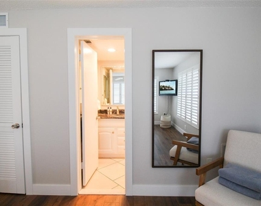 3804 Gulf Of Mexico Drive - Photo Thumbnail 46