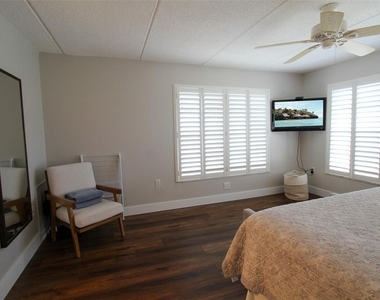 3804 Gulf Of Mexico Drive - Photo Thumbnail 45