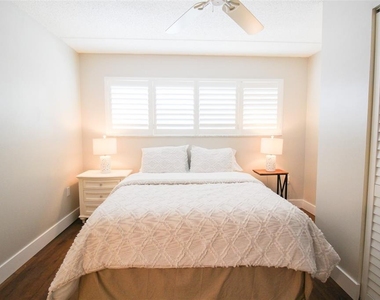 3804 Gulf Of Mexico Drive - Photo Thumbnail 51