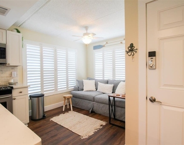 3804 Gulf Of Mexico Drive - Photo Thumbnail 26