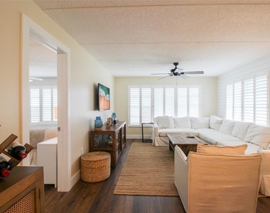 3804 Gulf Of Mexico Drive - Photo Thumbnail 32