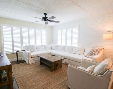 3804 Gulf Of Mexico Drive - Photo Thumbnail 33