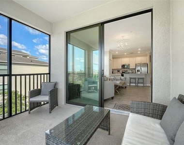 18114 Gawthrop Drive - Photo Thumbnail 9
