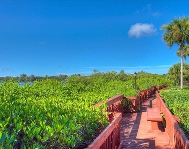 1622 Stickney Point Road - Photo Thumbnail 22