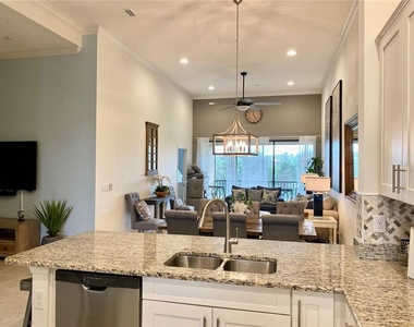 13710 Messina Loop - Photo Thumbnail 5