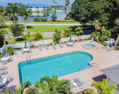 502 Sanderling Circle - Photo Thumbnail 9