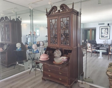 1050 Longboat Club Road - Photo Thumbnail 14