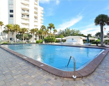 1050 Longboat Club Road - Photo Thumbnail 32
