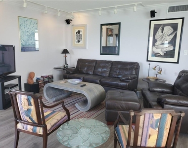 1050 Longboat Club Road - Photo Thumbnail 7