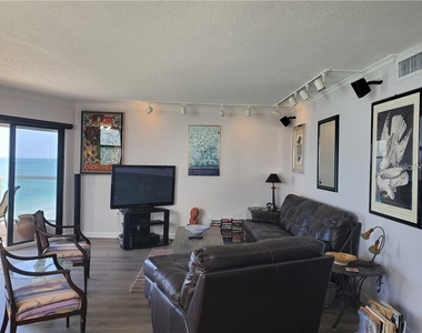 1050 Longboat Club Road - Photo Thumbnail 8