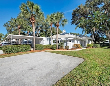 216 Cerromar Way S - Photo Thumbnail 5
