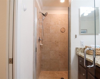 16814 Vardon Terrace - Photo Thumbnail 18