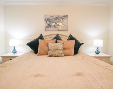 16814 Vardon Terrace - Photo Thumbnail 14