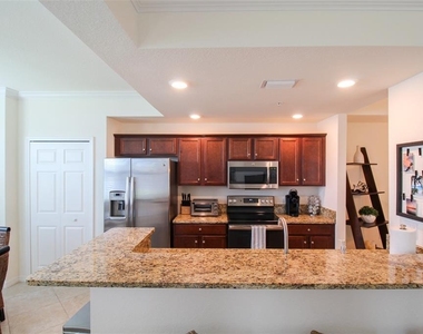 16814 Vardon Terrace - Photo Thumbnail 32