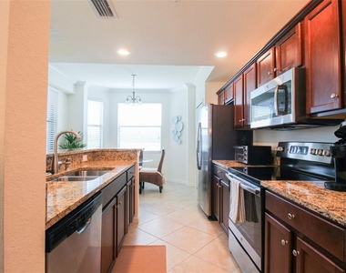 16814 Vardon Terrace - Photo Thumbnail 33