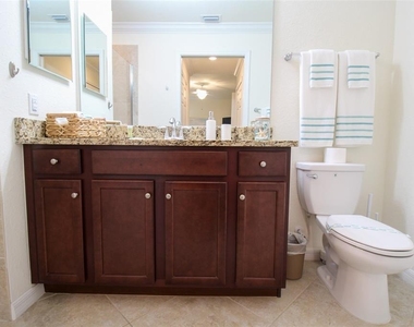 16814 Vardon Terrace - Photo Thumbnail 17