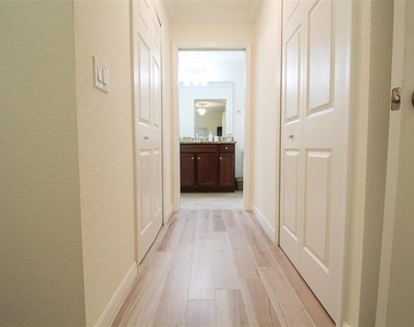 16814 Vardon Terrace - Photo Thumbnail 16