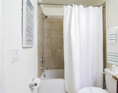 16814 Vardon Terrace - Photo Thumbnail 27