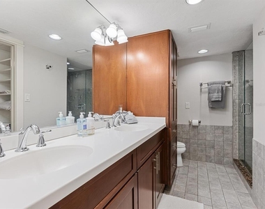 5760 Midnight Pass Road - Photo Thumbnail 22
