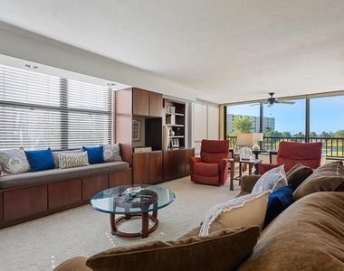 5760 Midnight Pass Road - Photo Thumbnail 15