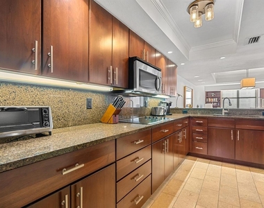 5760 Midnight Pass Road - Photo Thumbnail 6