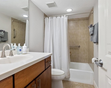 5760 Midnight Pass Road - Photo Thumbnail 25